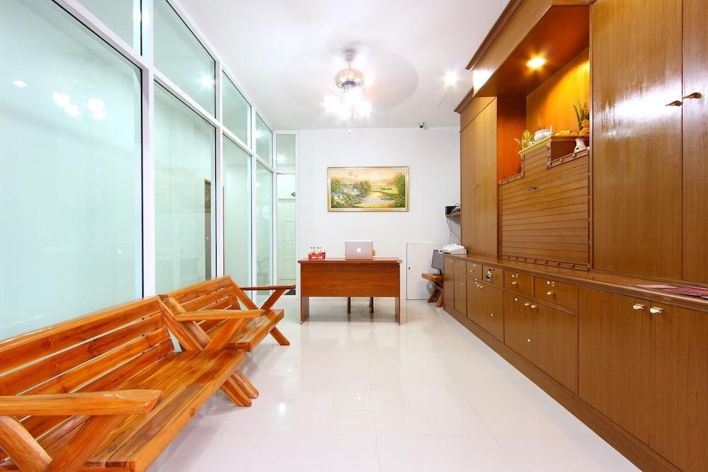 Phusita House 2 Hotel Patong Exterior photo